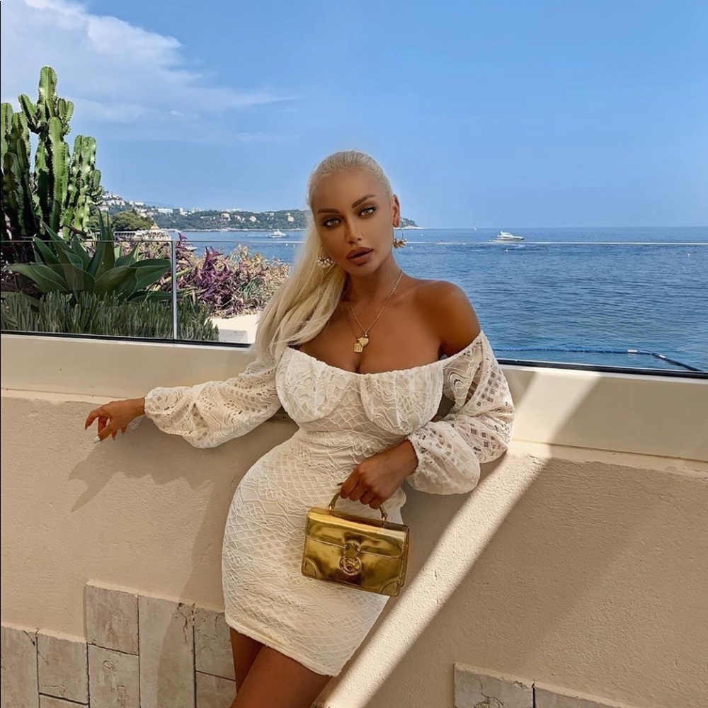 💫Brand New Prettylittlething White Dress💫
